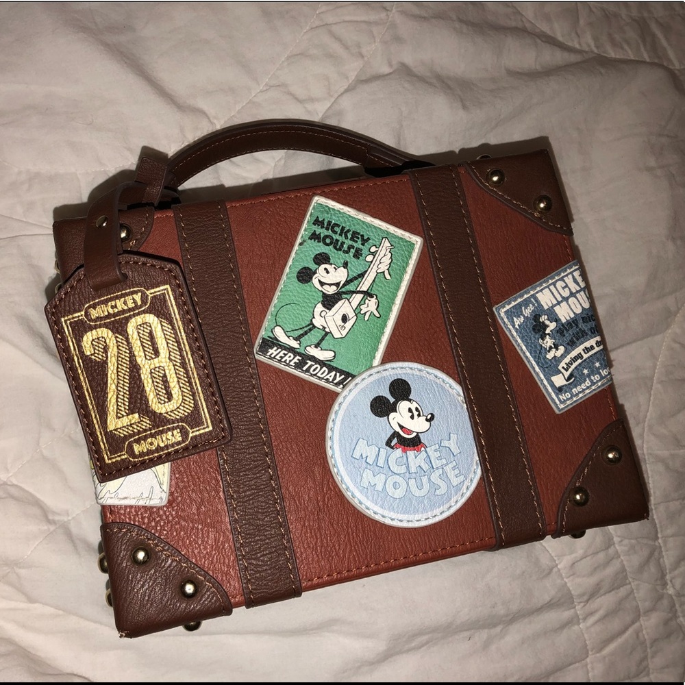 Purse trunk